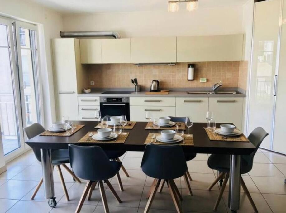 Apartment Comfortable 2 Bedrooms Near Train Station *