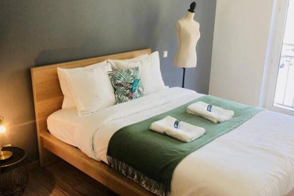 Apartment Comfortable 2 Bedrooms Near Train Station *